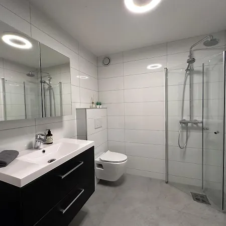 Staying 1 - New And Modern Апартаменты Тромсё