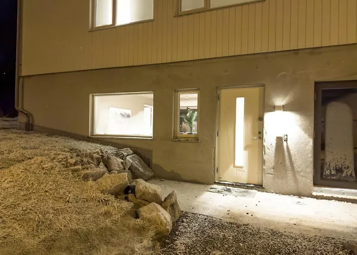 Staying 1 - New And Modern